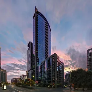 https://courtyard-by-marriott-montreal-downtown.hotels-in-montreal.org